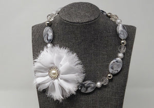 Open image in slideshow, Dog Necklace - 15 inches
